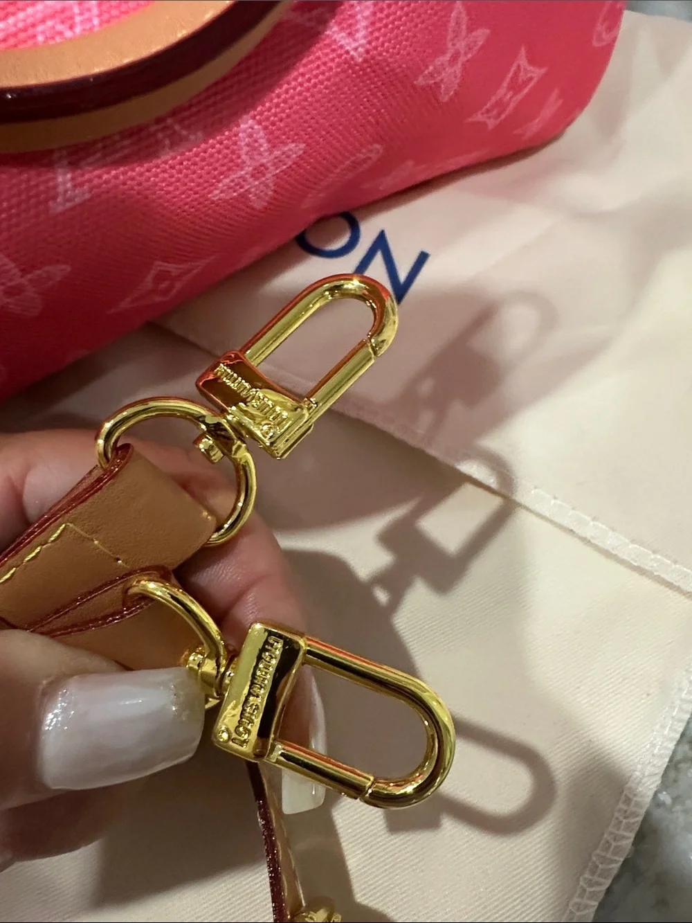 The Unbranded Brand cute pink